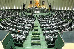 پای کدام نمایندگان به دستگاه قضایی باز شده است؟/ از شیخ حسن لاهوتی اشکوری تا لقمانیان و فریدون احمدی و محمد عزیزی