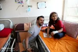 تصاویر: داوران برنامه «عصر جدید» در بیمارستان مفید