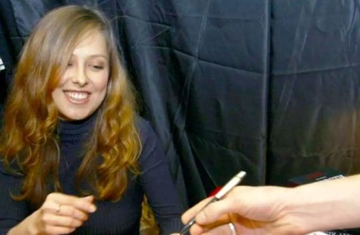 مسکو: خبرنگار زن بازداشت‌شده روسیه در ایران آزاد شد + عکس