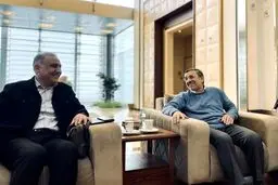 محمود احمدی‌نژاد در راه اجلاس داووس + جزئیات