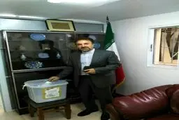 حضور نخستین سفیر اهل سنت جمهوری اسلامی ایران در انتخابات /عکس