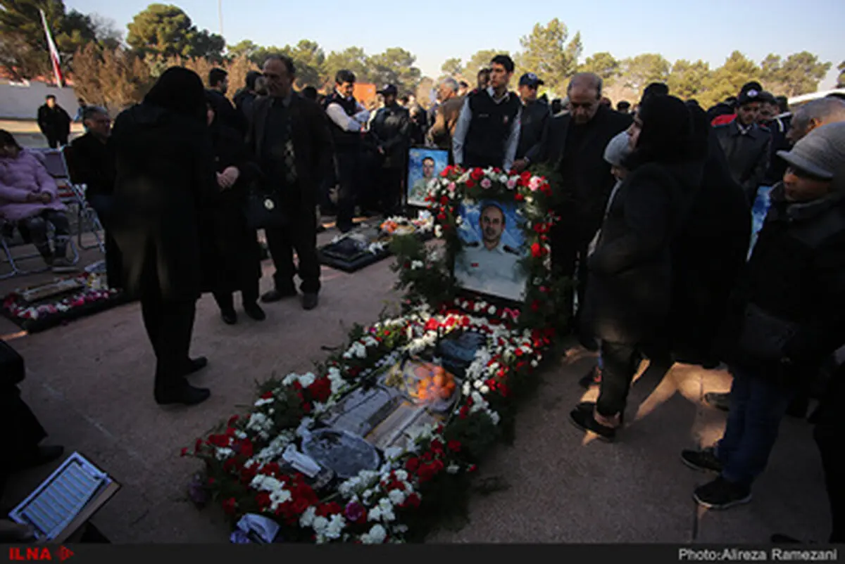 چند سکانس تصویری از اولین سالگرد شهدای آتش نشان حادثه پلاسکو