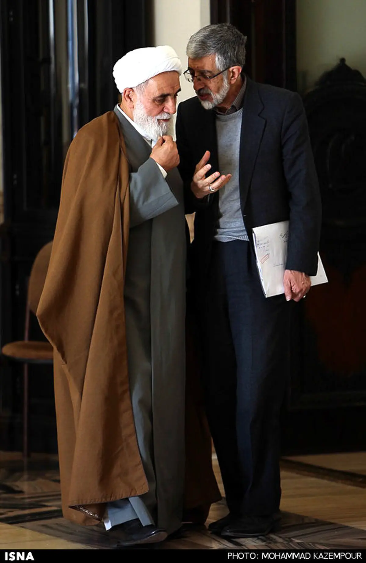 گپ دو نفره حداد عادل و ناطق نوری/ عکس