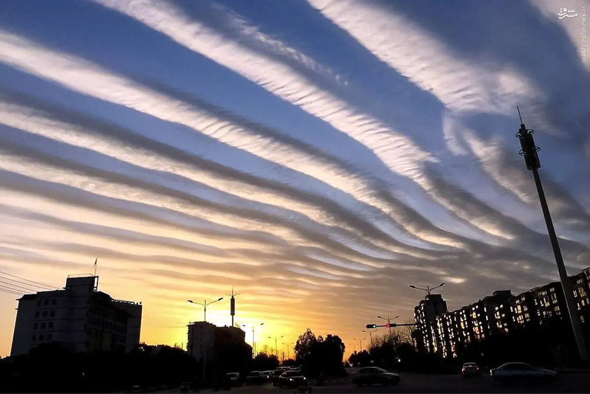 عکس/ پدیده‌ای نادر در آسمان چین