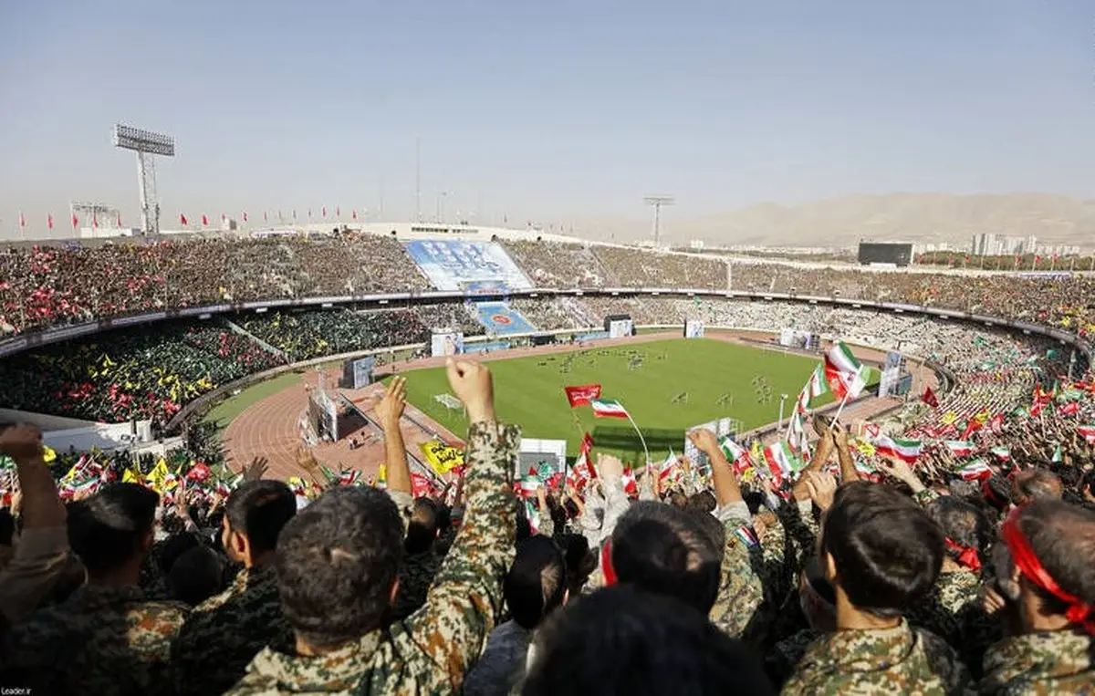 نمایی زیبا از استادیوم آزادی هنگام سخنرانی رهبر انقلاب / عکس