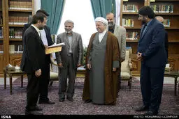 دیدار دبیرکل‌های هفت حزب سیاسی با آیت الله هاشمی رفسنجانی/ تصاویر