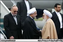 ورود روحانی به رشت با استقبال امام جمعه و استاندار گیلان /گزارش تصویری