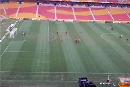 کیفیت نامطلوب چمن ورزشگاه سان‌کروپ/ دیدار ایران و امارات در شرایطی نامناسب+عکس