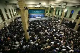 روایت تصویری دیدار جمعی از کارگران با رهبر انقلاب