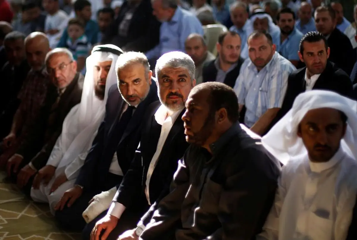 حضور خالد مشعل در مراسم ختم مادرش/عکس