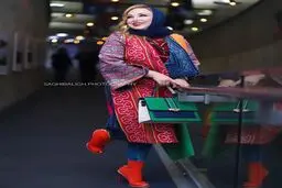 تیپ جنجالی بهنوش بختیاری در جشنواره فجر/ عکس