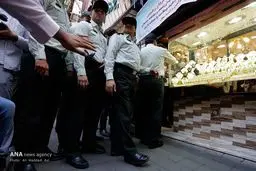 تصاویری از بازسازی صحنه سرقت مسلحانه از طلا فروشی