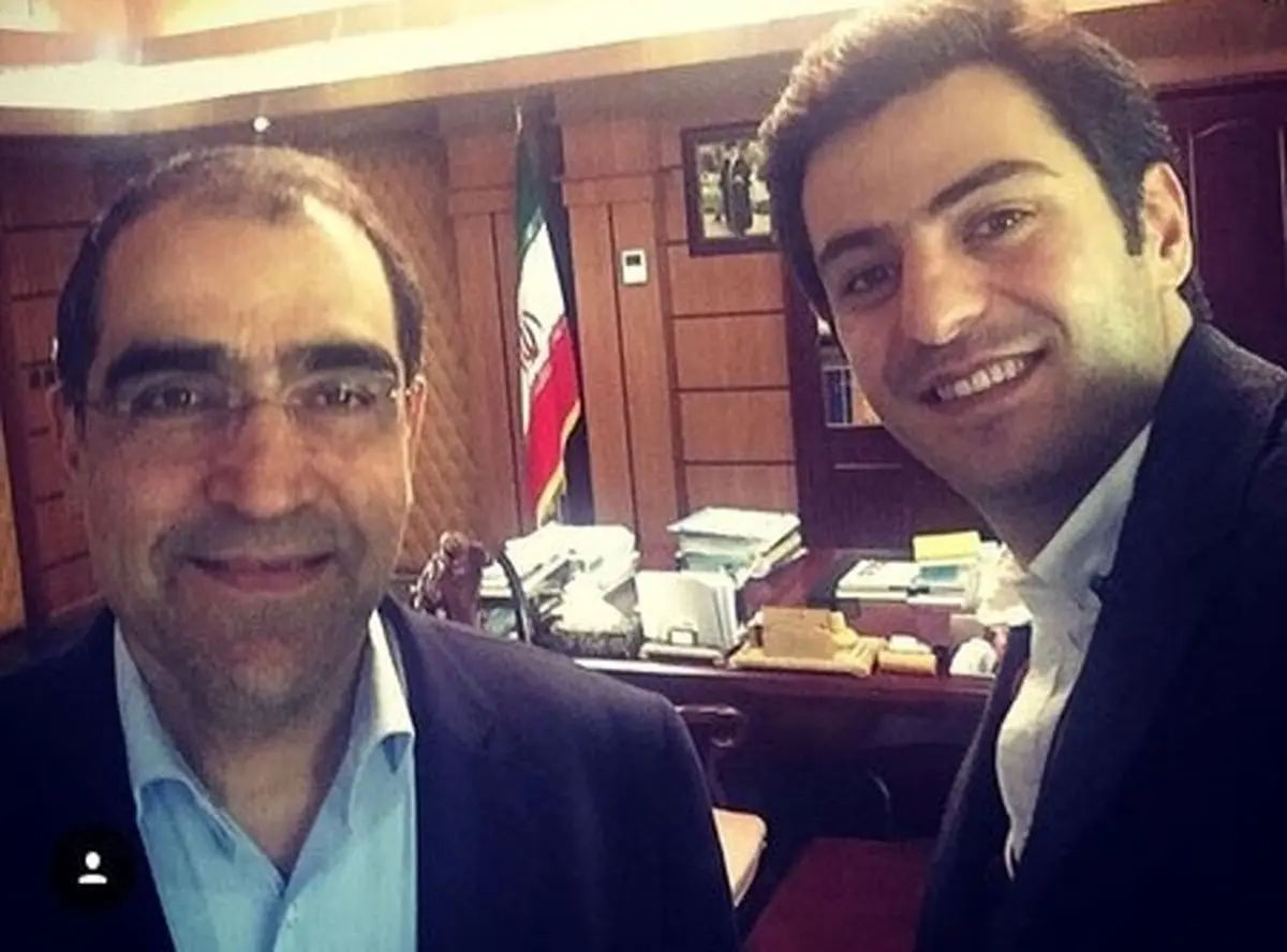 سلفی جالب علی ضیا با وزیربهداشت/ عکس