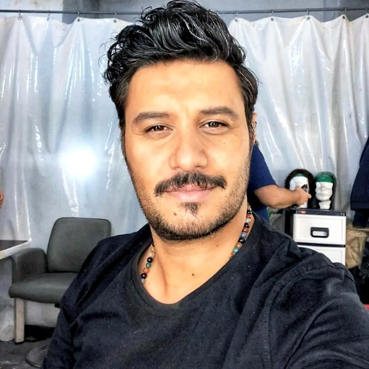 سلفی باحال جواد عزتی + عکس