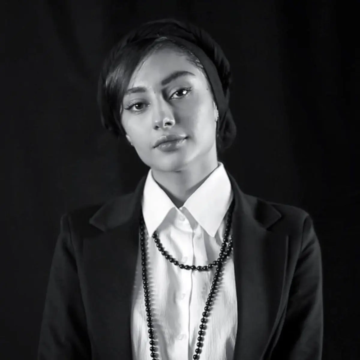 تیپ خاص ترلان پروانه در جدیدترین عکسش