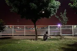 بزم شبانه معتادان در پارک‌های تهران/تصاویر