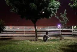 بزم شبانه معتادان در پارک‌های تهران/تصاویر