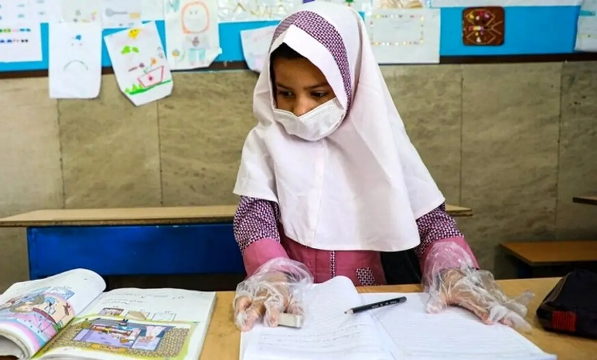 تعیین تکلیف بازگشایی مدارس در ۱۴۰۰/ تحت هر شرایطی مدارس را باز می‌کنیم