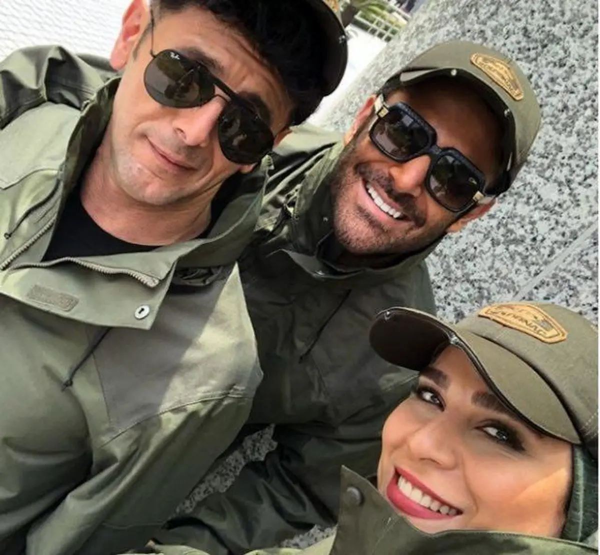 تیپ عجیب سحر دولتشاهی در کنار محمدرضا گلزار و امین حیایی/عکس