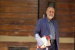 بیادی: احمدی‌نژاد نامزد مجلس نمی‌شود