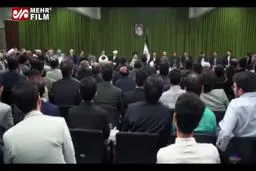 ببینید: اقدامی غافلگیر کننده از رهبرانقلاب در دیدار شاعر روستایی