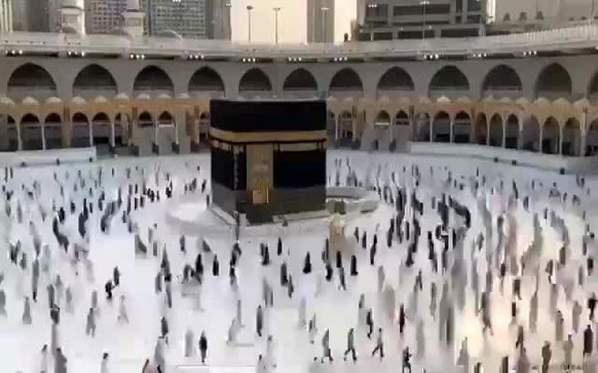 تایم لپسی زیبا از طواف وداع زائران بیت الله الحرام با رعایت فاصله اجتماعی + ویدئو