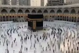 تایم لپسی زیبا از طواف وداع زائران بیت الله الحرام با رعایت فاصله اجتماعی + ویدئو