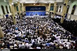 تصاویری از دیدار طلاب حوزه‌های علمیه استان تهران با رهبر معظم انقلاب