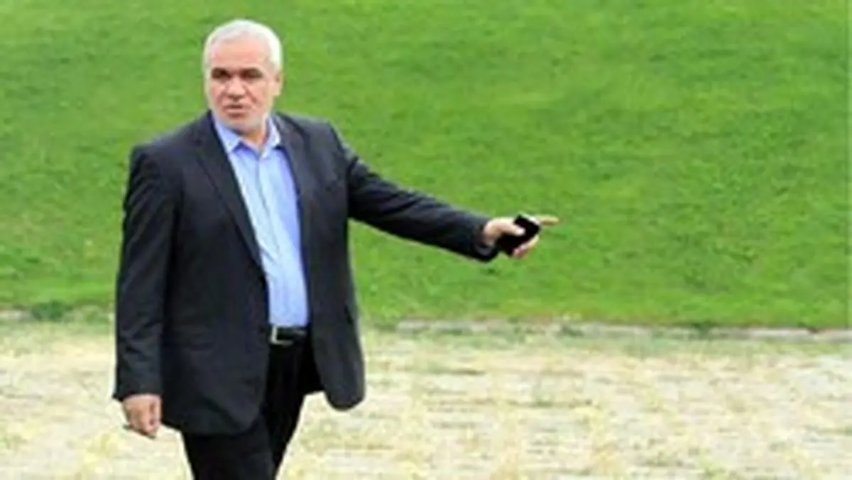 فتح‌الله‌زاده: استقلال بیشتر از درون آسیب می‌بیند / به استراماچونی توصیه می‌کنم از تجریبات زرینچه استفاده کند