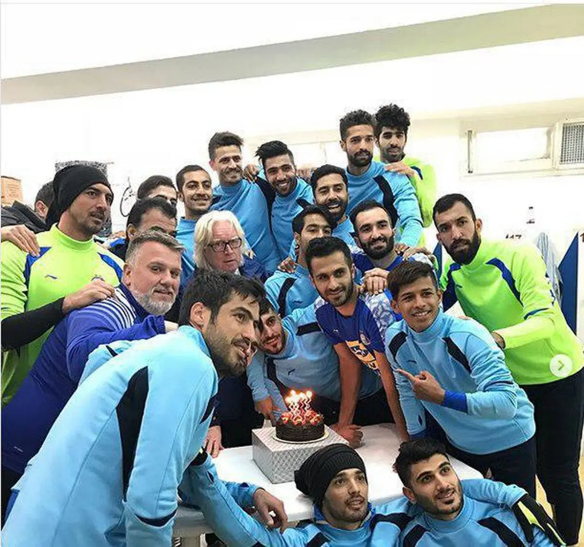 تصویری از جشنی که استقلالی‌ها برای شفر گرفتند