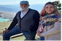گردش محمود پاک نیت و همسرش با نوه خیلی خوشکلش