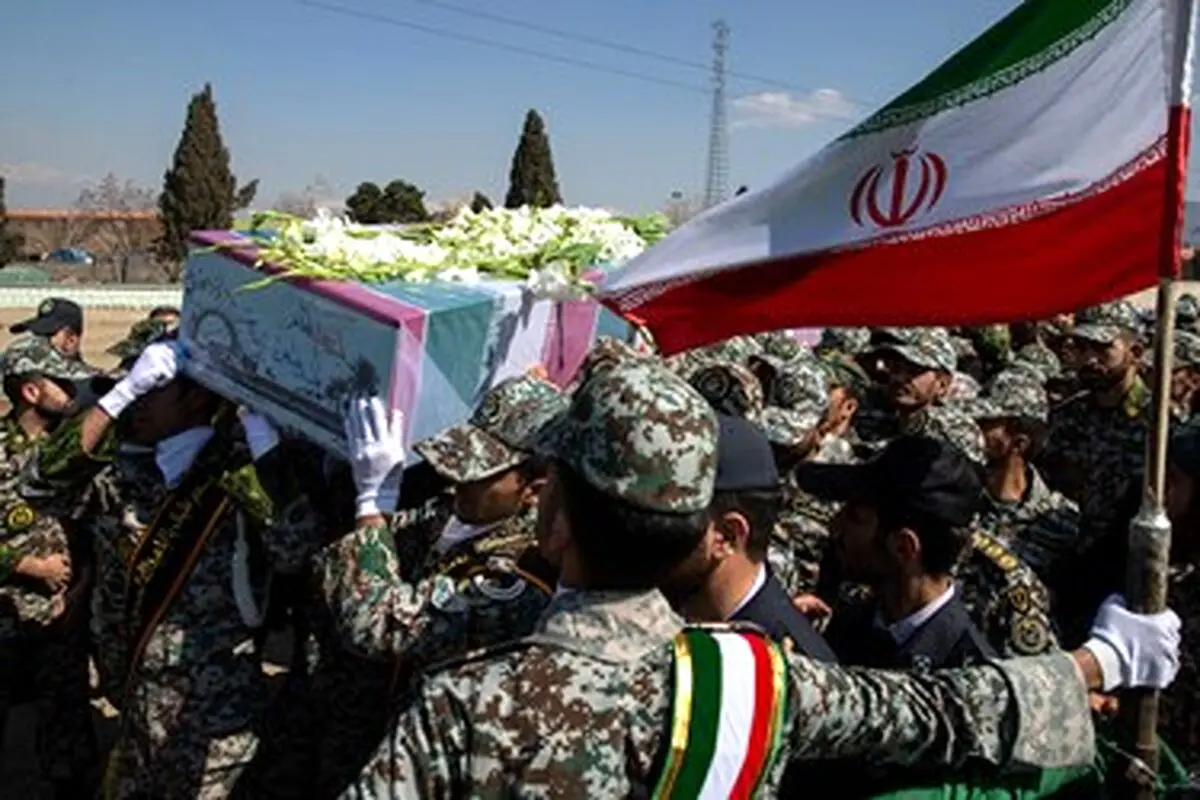 تشییع دو شهید گمنام در دانشگاه پدافند هوایی/تصاویر