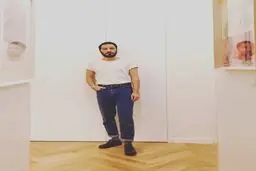 تیپ عجیب نوید محمدزاده + عکس