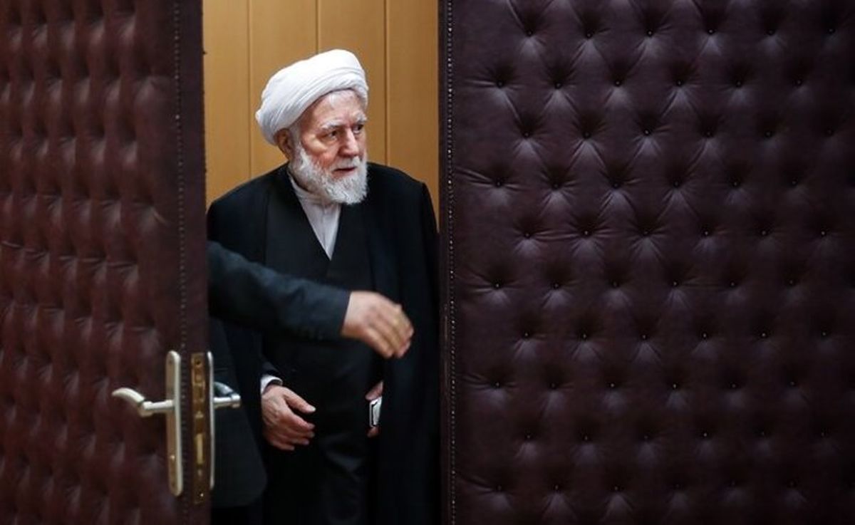 حسین انصاریراد:روحانی نتوانست به مطالبات مردم پاسخ دهد اما جهانگیری میتواند/ حمایت اصلاحطلبان از جهانگیری جای دفاع دارد اما عارف نه/ عارف رئیسجمهور شود کاری انجام نخواهد داد