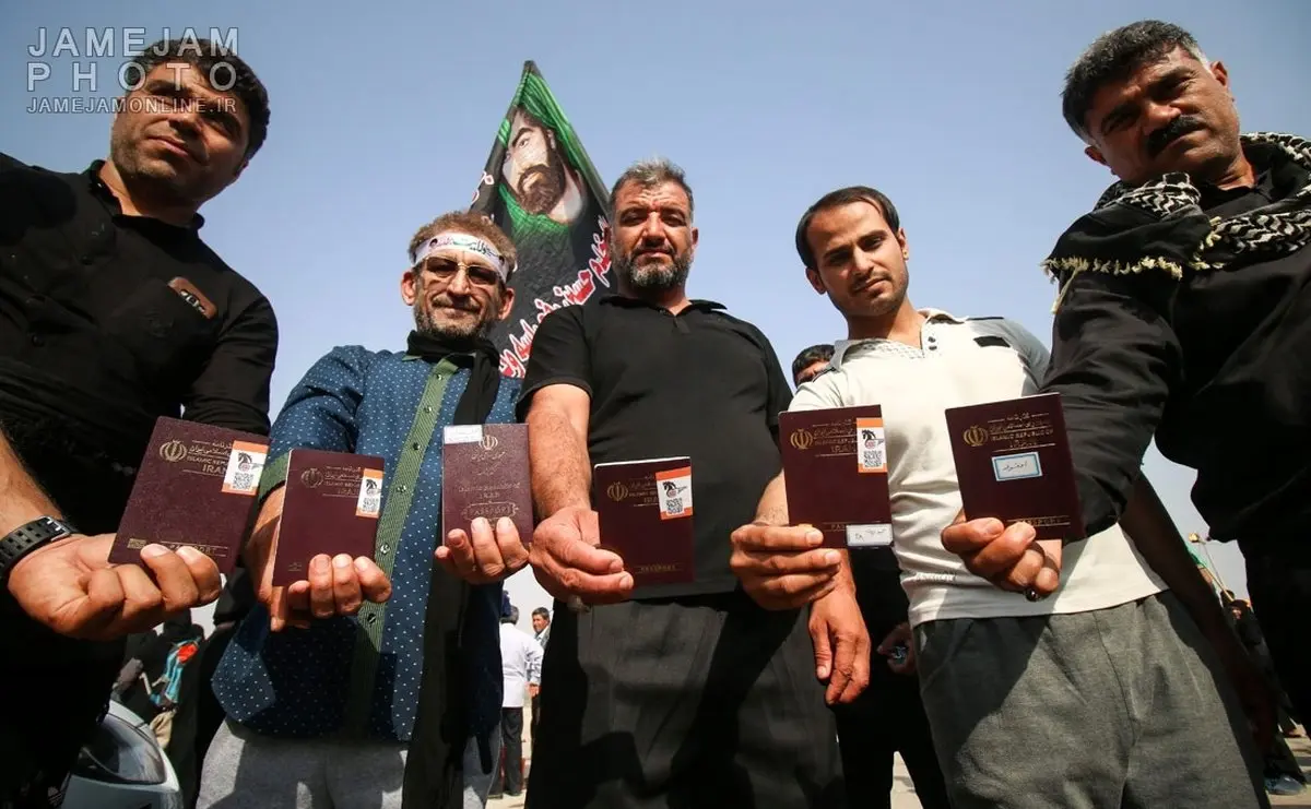 زائرین اربعین حسینی در راه کربلا/تصاویر