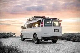 تصاویری از لاکچری‌ترین خانه‌ای که در یک ون جا شده است