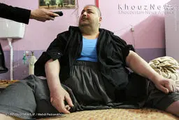 مرد 320 کیلویی در اهواز/ تصاویر