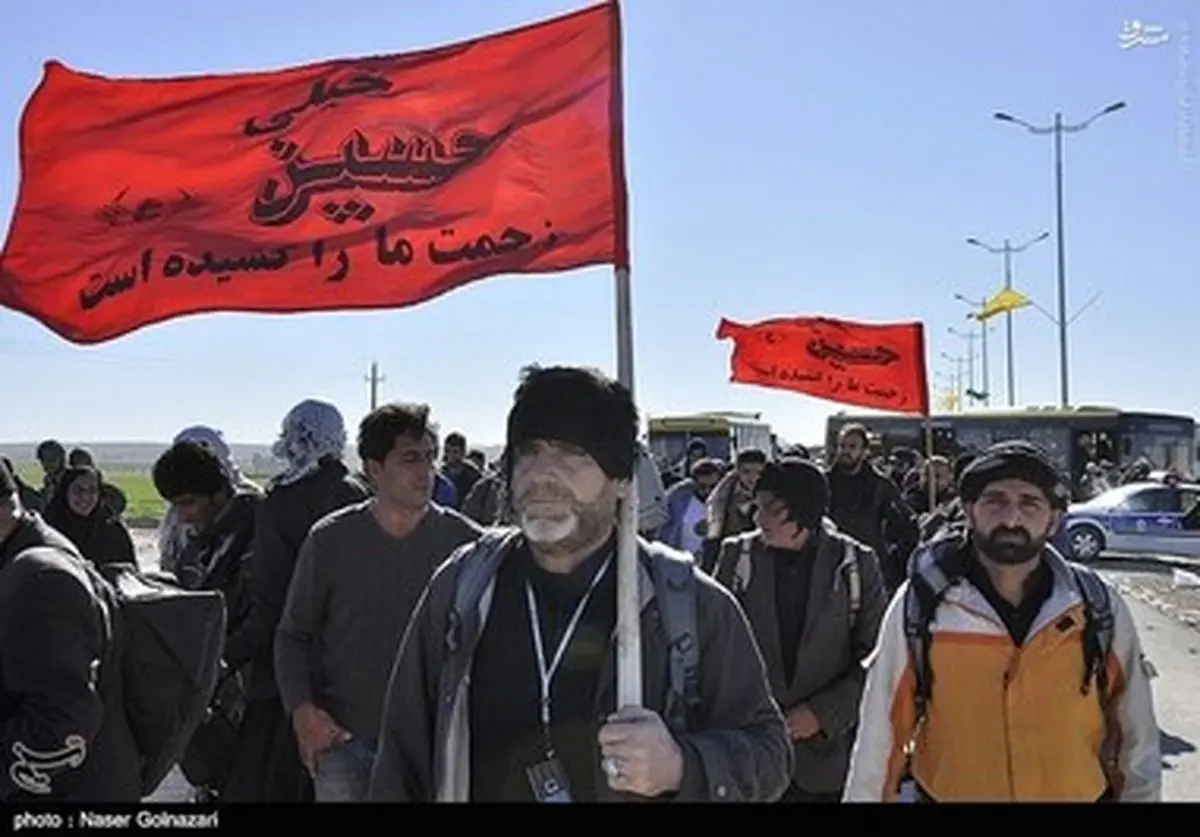 بازگشت زائران اربعین حسینی از مرز مهران/تصاویر