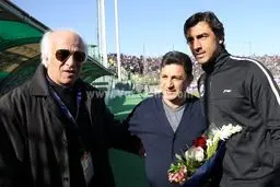 دو استقلالی با هم آشتی کردند/عکس