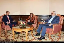 جدیدترین تصاویر از نشست سه جانبه ظریف، اشتون و کری در قصر بوستان مسقط