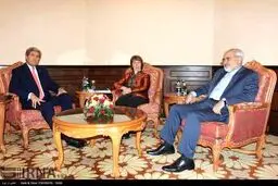 جدیدترین تصاویر از نشست سه جانبه ظریف، اشتون و کری در قصر بوستان مسقط