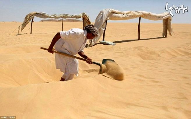 عکس: سونای شن داغ در مصر