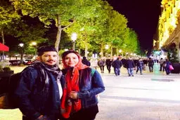 فلور نظری و پسرش در اروپا