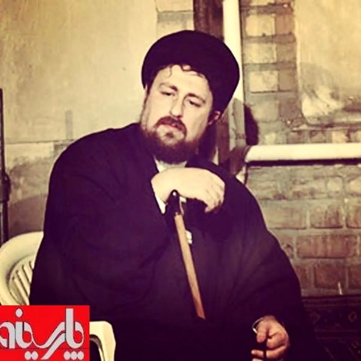 سیدحسن خمینی، "عصا" به دست شد /عکس