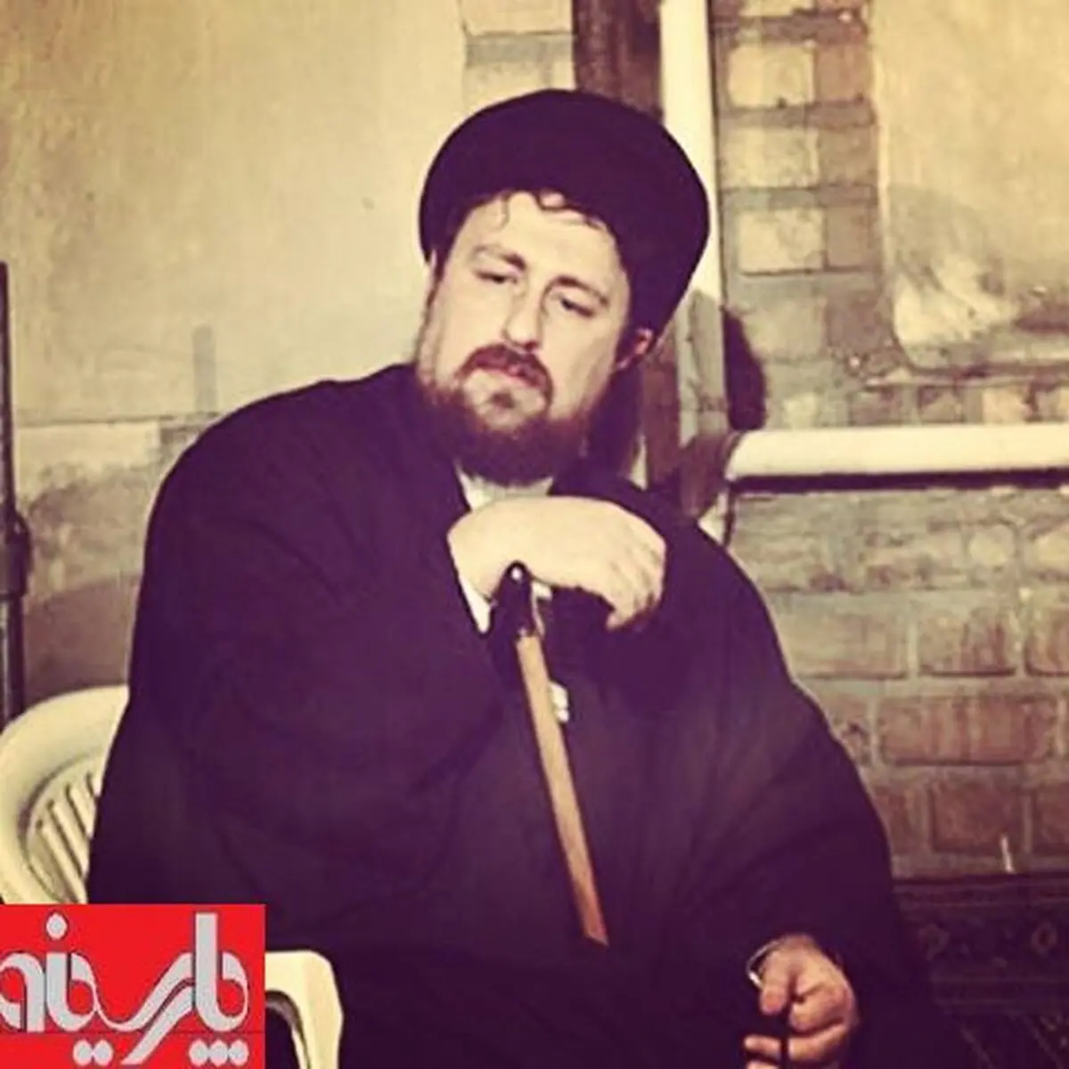 سیدحسن خمینی، "عصا" به دست شد /عکس