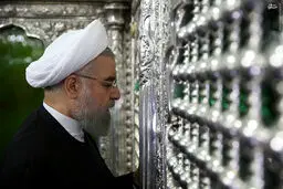 زیارت روحانی از حرم مطهر حضرت معصومه(س)/ عکس