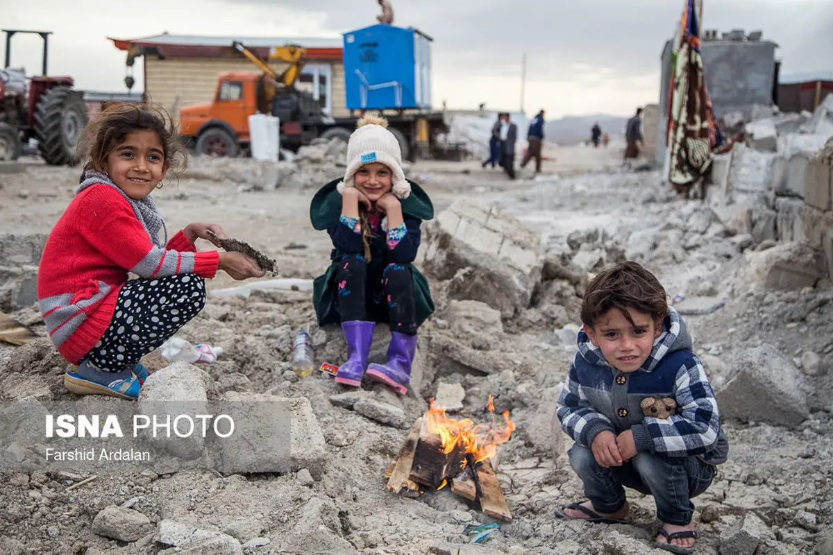 روایت تصویری از زندگی مردم سرپل ذهاب 50 روز پس از زلزله