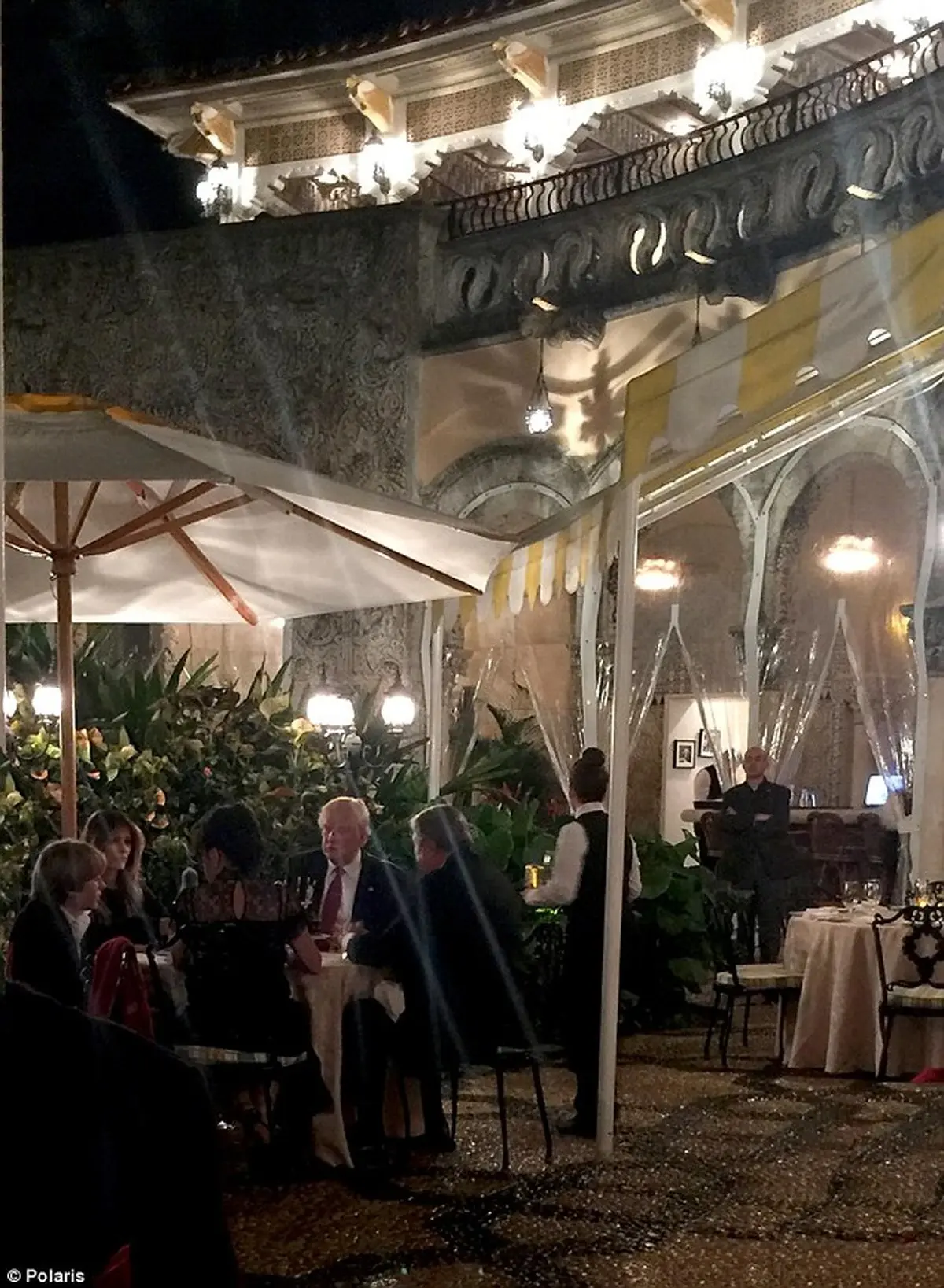 ترامپ و همسرش در مراسم روز شکرگزاری/عکس