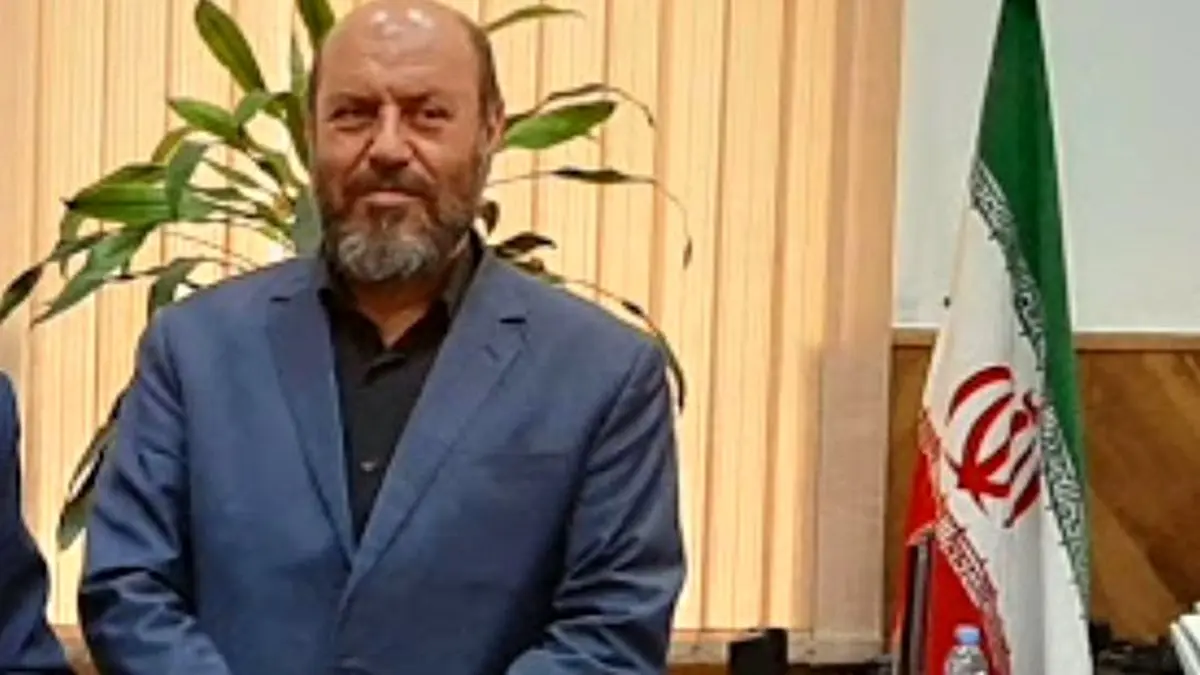 حسین دهقان رخت ریاست‌جمهوری می‌پوشد؟