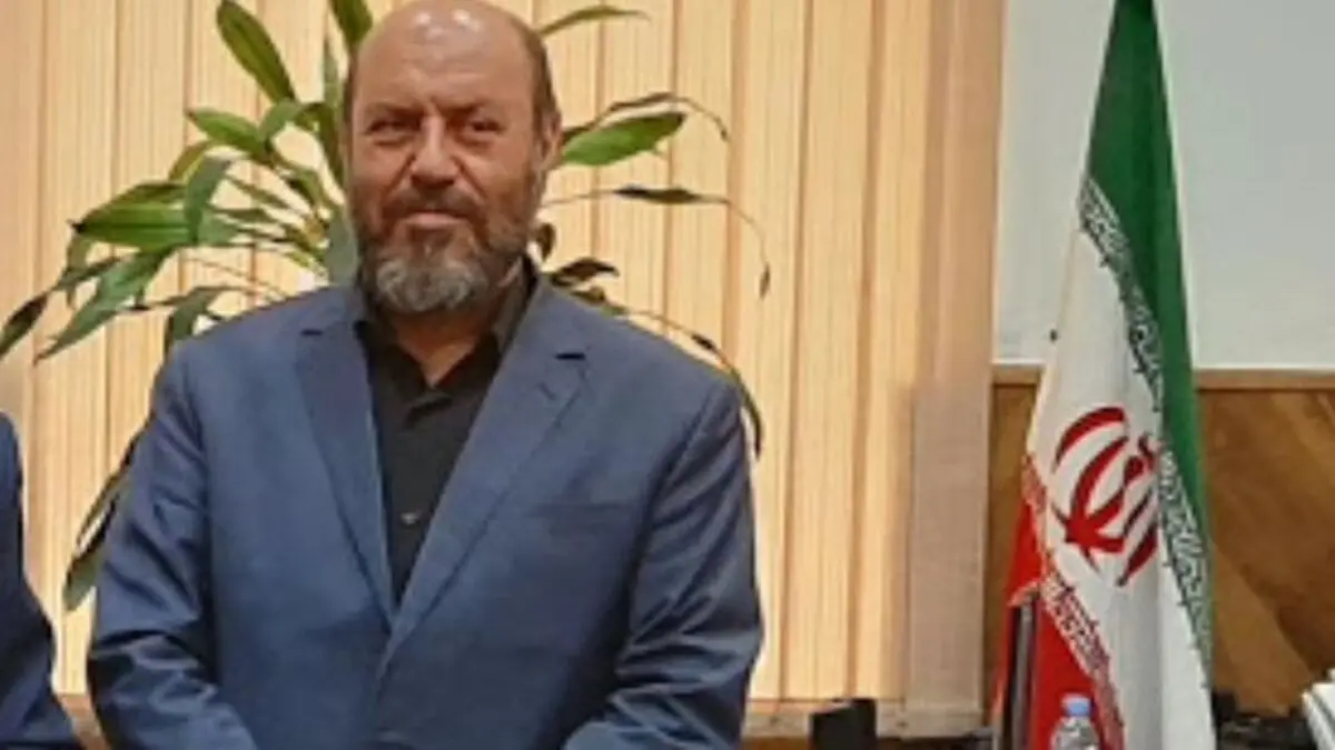 حسین دهقان رخت ریاست‌جمهوری می‌پوشد؟